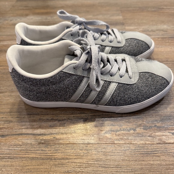 Adidas Womens Courtset Sneakers Size 8 - Picture 3 of 6